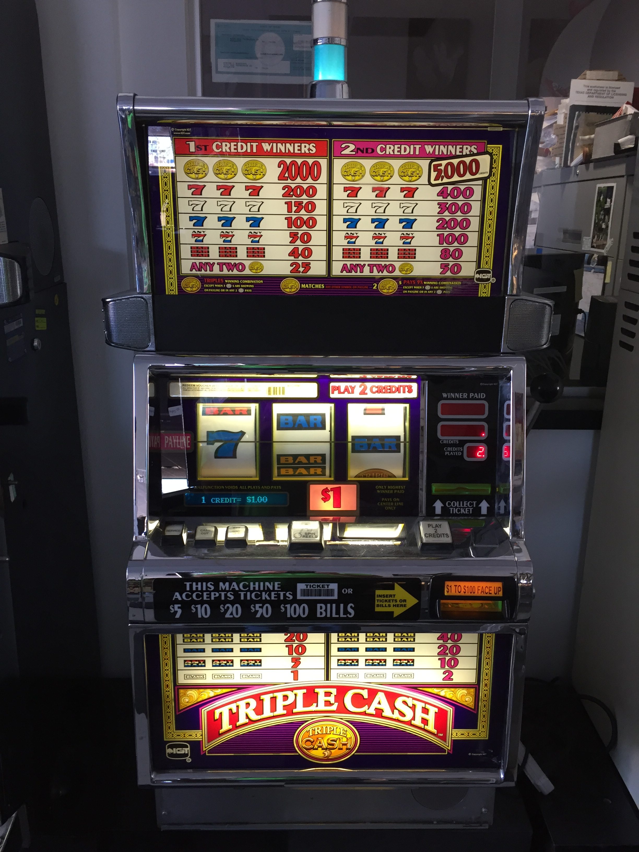 Triple Cash Slot Machine * Fun!