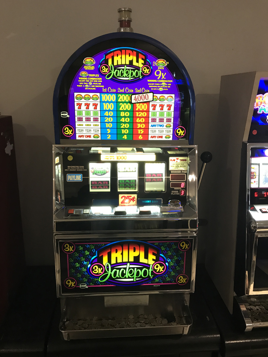 Triple Jackpot Slot Machine * | Fun!